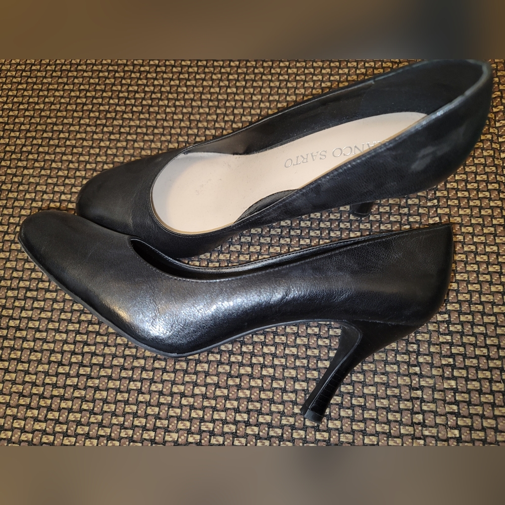 High heel shoes.